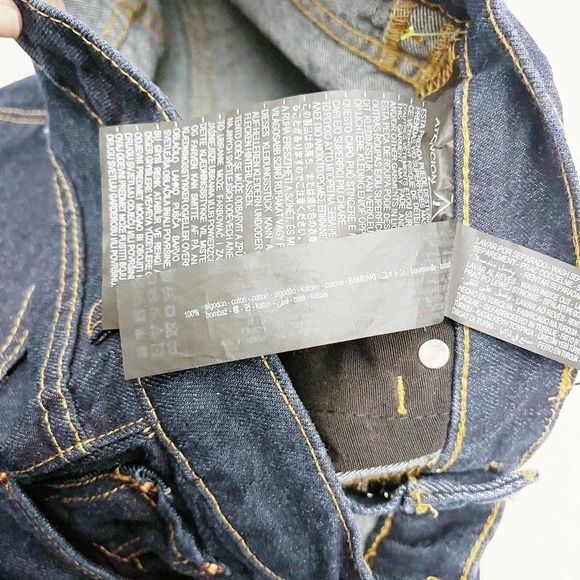 Zara High Rise Wide Leg Dark Wash Denim Jeans Raw Hem SZ6 NWT - Picture 8 of 9